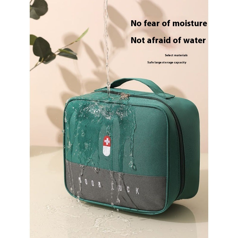 Portable Emergency School Health Portable First Aid Kits Stationery in Order