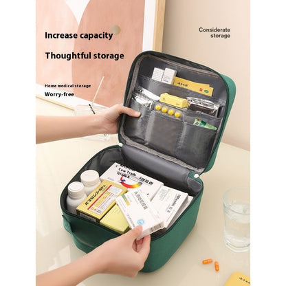 Portable Emergency School Health Portable First Aid Kits Stationery in Order